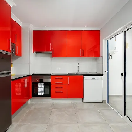 Apartamento Da Rocha Bliss W/ Balcony - 5min Walk To The - By Lovelystay *